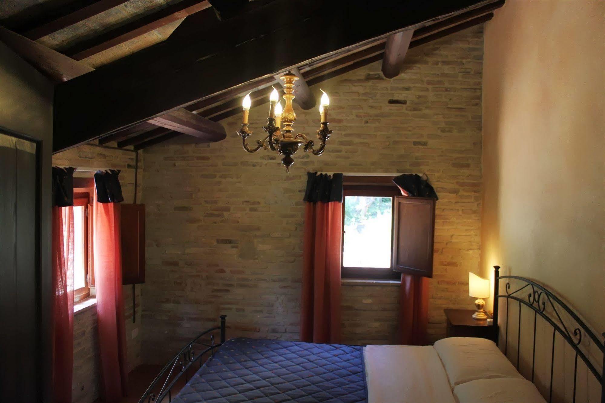 Villa Rinalducci Фано Экстерьер фото